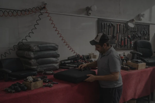 تعمیرات صندلی‌های اداری با روش‌های بازتولید در کارخانه